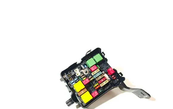 Peugeot 2008 I Fuse module A94PR1NC 4529784