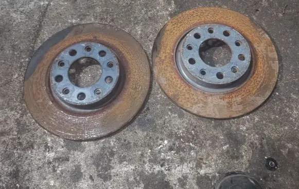 Chrysler 200 Rear brake disc