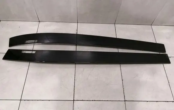 Mercedes-Benz GLS X166 Roof trim bar molding cover A1666900180 A1666900280