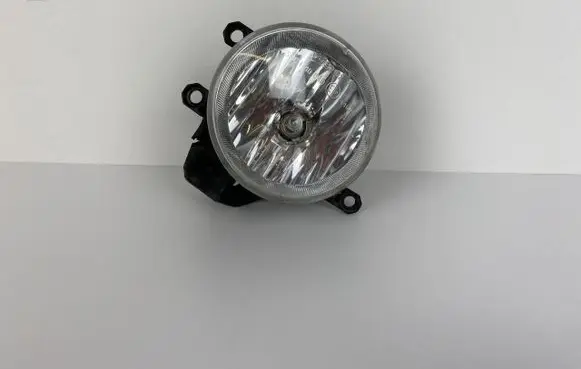 Toyota Yaris Front fog light 8122002110