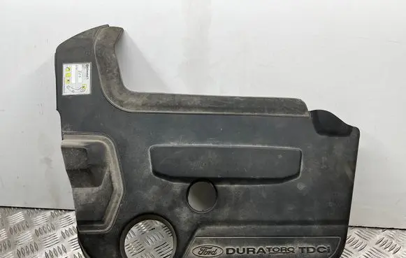 Engine cover (trim)