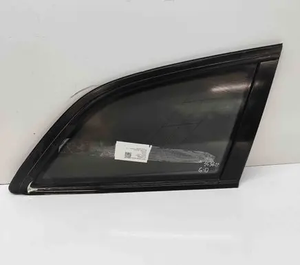 Audi Q7 4L Rear side window 4L0845300