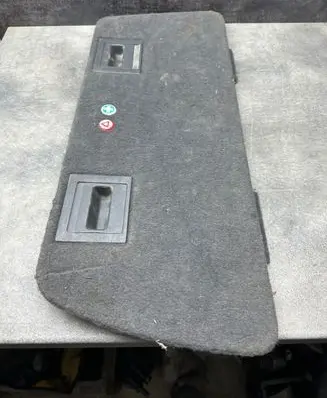 Opel Vectra C Trunk/boot lower side trim panel 315725069