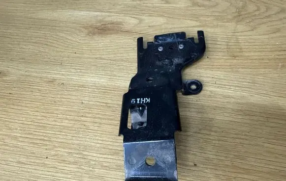 Honda Civic Accelerator throttle pedal bracket