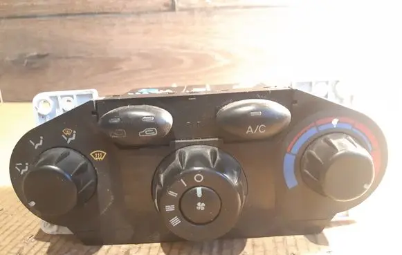 Hyundai Santa Fe Climate control unit 0000042 AIMA9