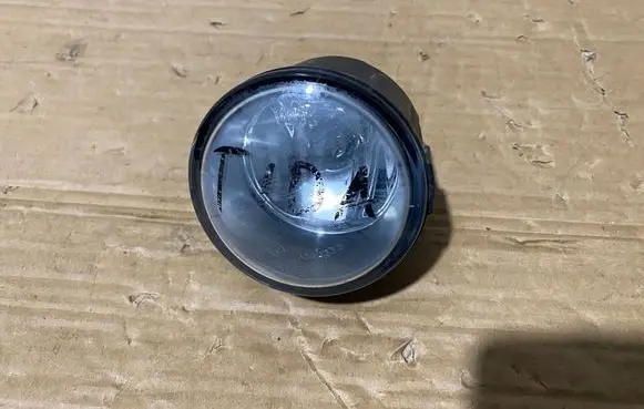 Nissan Tiida C11 Front fog light 89206384