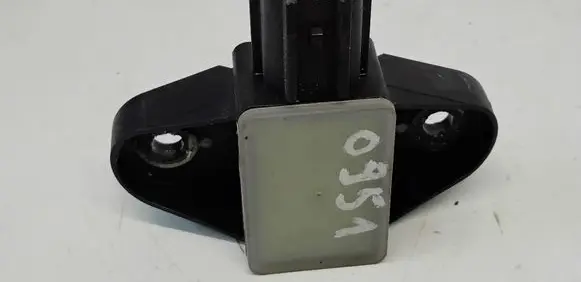 Volkswagen PASSAT B6 Airbag deployment crash/impact sensor 49080303 33983319KT