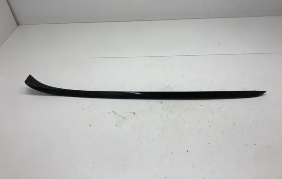 BMW 3 E90 E91 Windshield trim