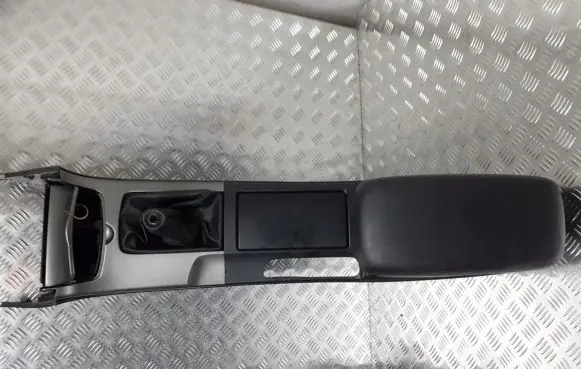 Mazda Xedos 6 Center console