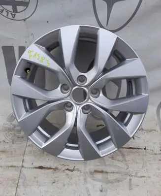 Renault Megane IV R17 alloy rim 