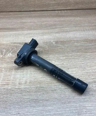 Honda Accord High voltage ignition coil 099700073