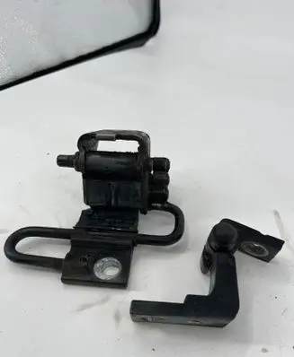 Audi Q7 4L Front door hinge set 8E0831411E