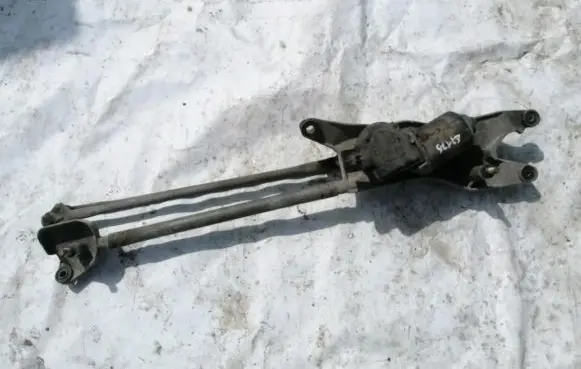 Chrysler Pacifica Front wiper linkage and motor