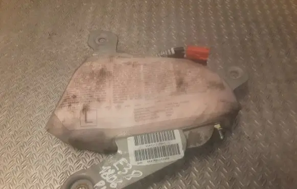BMW 7 E38 Front door airbag 30823121104