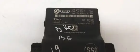 Volkswagen PASSAT B7 Gateway control module 3C0907530A