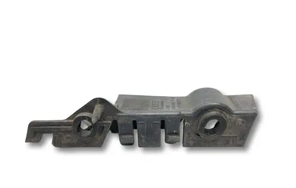 Audi A4 S4 B8 8K Front bumper mounting bracket 8K0807284