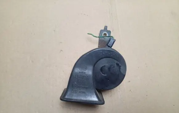 Mazda CX-9 Horn signal
