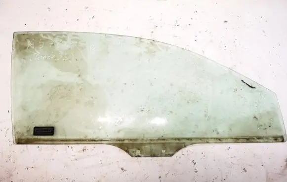 Mazda 323 Front door window glass four-door