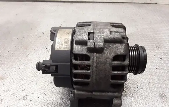 Audi A4 S4 B6 8E 8H Generator/alternator CA1678IR