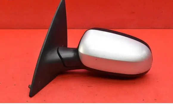 Opel Corsa C Front door electric wing mirror 010676