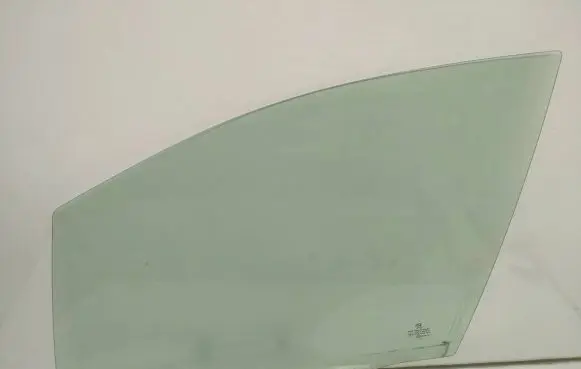 Peugeot 208 Front door window glass four-door E000189 DOT39AS2M33 43r000646