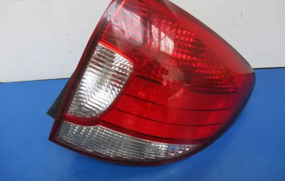 KIA Rio Rear/tail lights