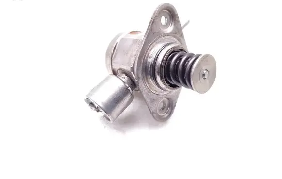 Ford Mustang VI Fuel injection high pressure pump EJ7E-9D376-CA DAMAGEDCONNECTOR