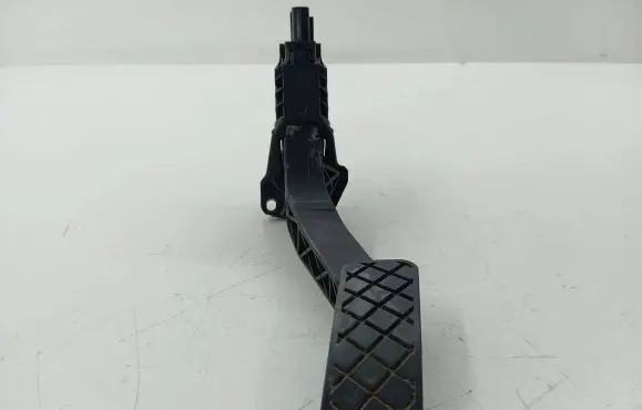 Volkswagen Golf VIII Accelerator throttle pedal 5Q2723503F
