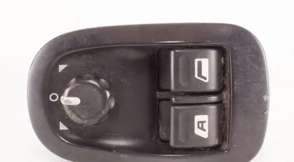 Peugeot 206 Electric window control switch 12240