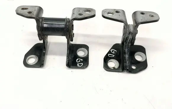 Rear door hinge set