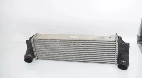 BMW 5 GT F07 Intercooler radiator 7812016 17517812016