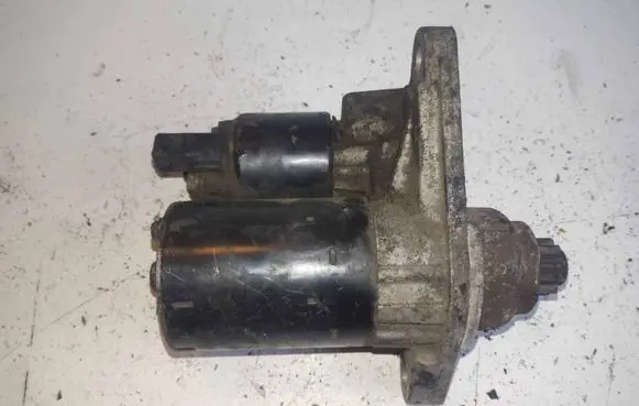 Skoda Fabia Mk1 (6Y) Starter motor 02T911023G