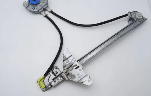 Peugeot 307 Rear door manual window regulator 965988 116330