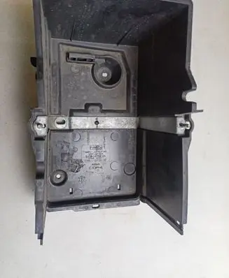 Ford Escape III Battery tray AM51-10723-AD
