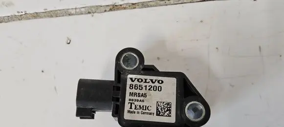 Volvo V50 Airbag deployment crash/impact sensor 8651200 8839A5 MRSA5
