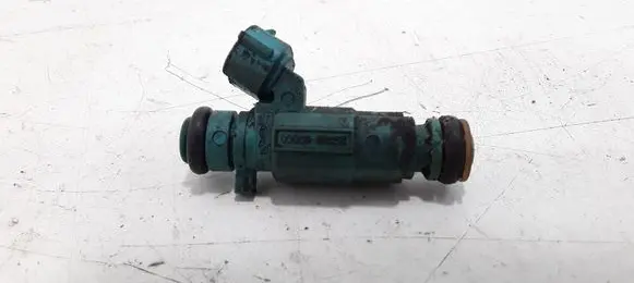 Hyundai i20 (PB PBT) Fuel injector 351003000