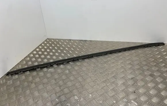 Nissan Qashqai Roof trim bar molding cover 009114737