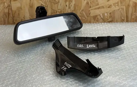 BMW 5 E60 E61 Rear view mirror (interior) 8257275 825727504 7069491