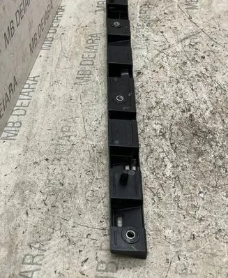 Maserati Levante Other dashboard part 670032479 S21750