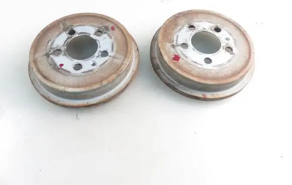 Volkswagen Polo IV 9N3 Drum brake (rear) 
