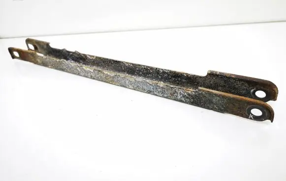 Volvo V70 Rear control arm