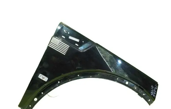 Dodge Nitro Fender PRZOD
