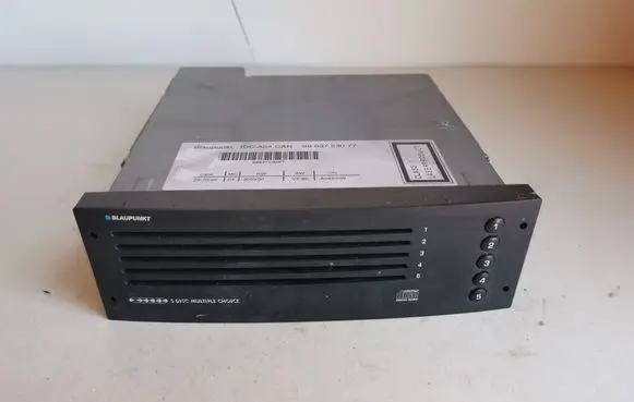 CD/DVD changer