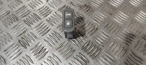 KIA Sorento Fuel tank opening switch 