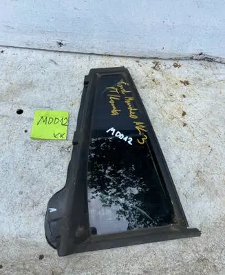 Ford Mondeo Mk III Rear door window glass 43R001057 DOT27M23100AS2