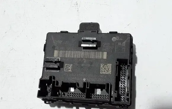 Audi A6 S6 C8 4K Door control unit/module 4M1959793J