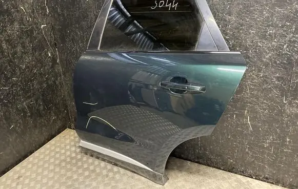 Jaguar F-Pace Rear door 