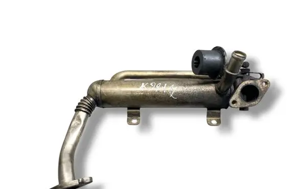 Audi A3 S3 A3 Sportback 8P EGR valve cooler 03G131512AD 0224709