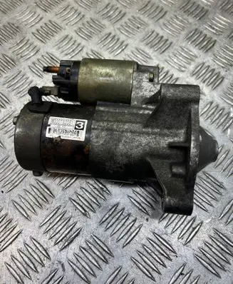 Peugeot 307 Starter motor M000T82081