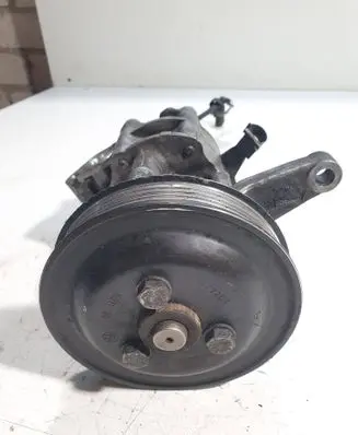 BMW 5 F10 F11 Power steering pump LH2115369 13D13